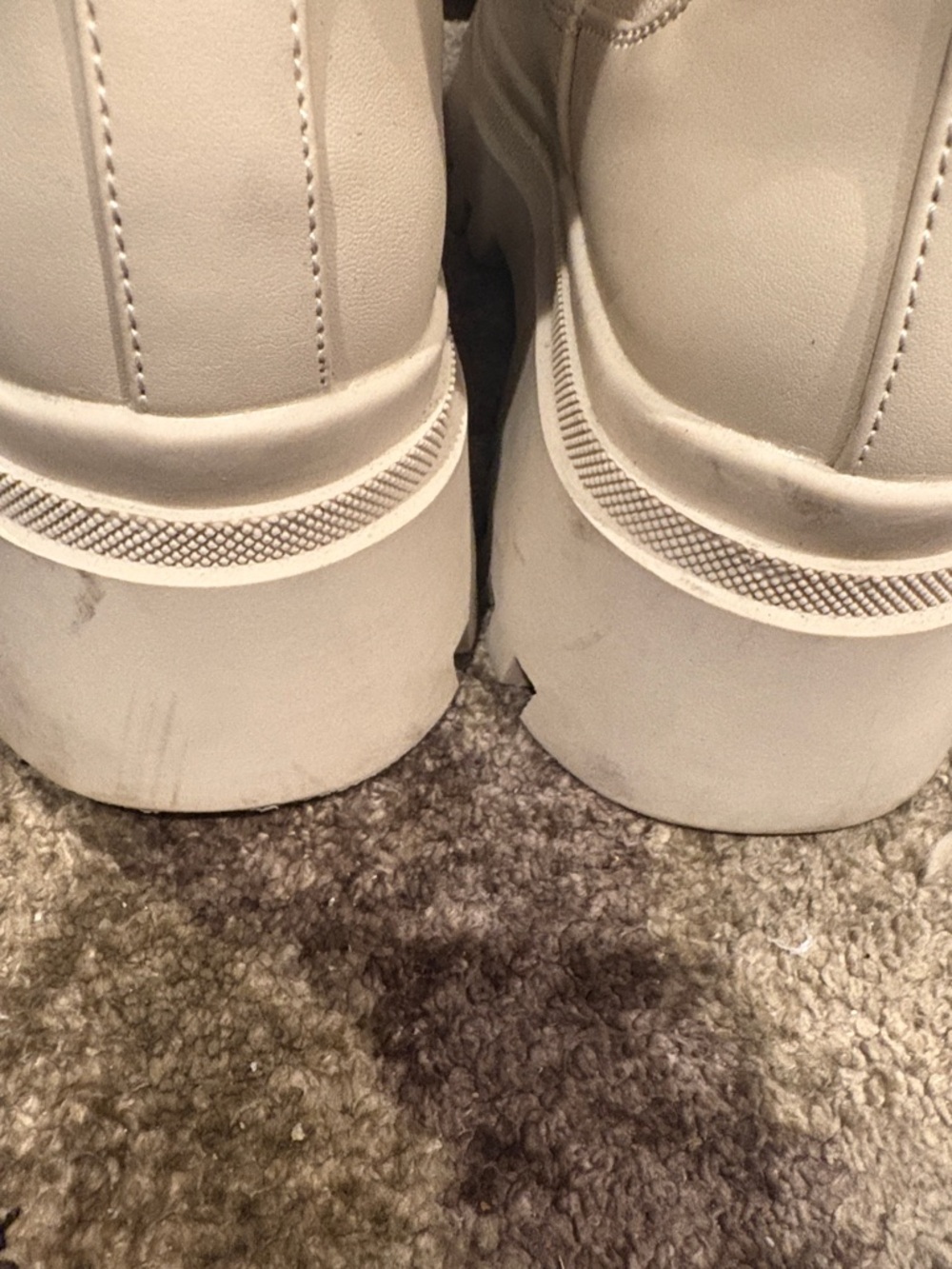 Primark Platform Chelsea Lug-Sole Boot in Cream size 6 used - Picture 5 of 13